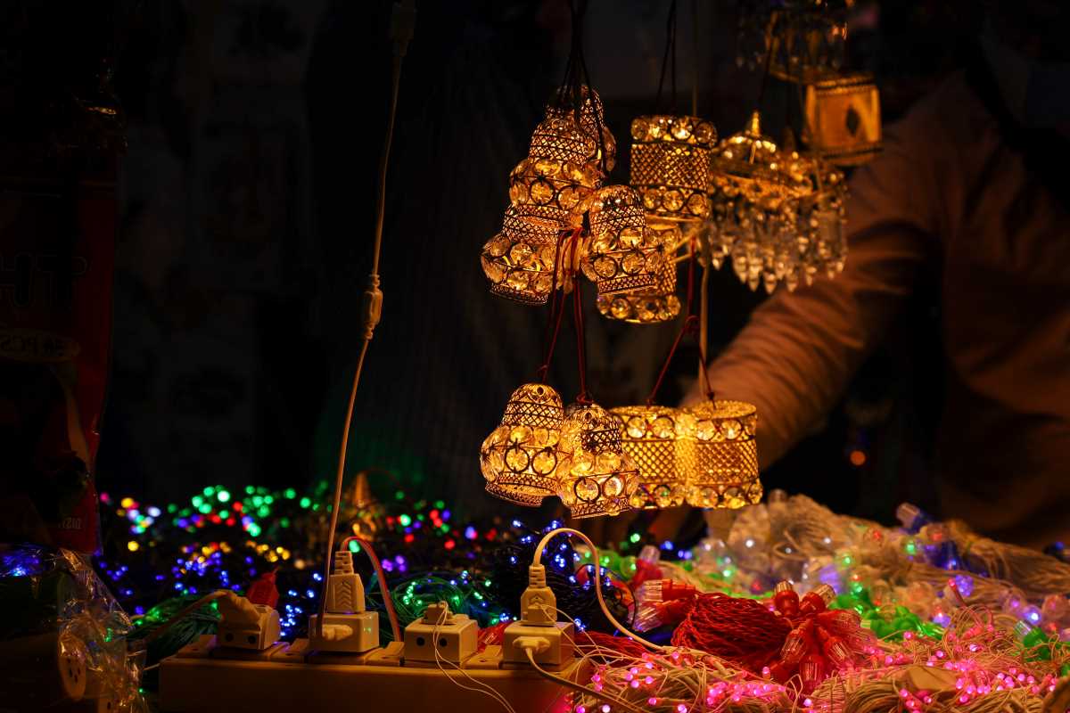 Rediscover Real Places: How to Find Amazing Experiences Beyond the Algorithm